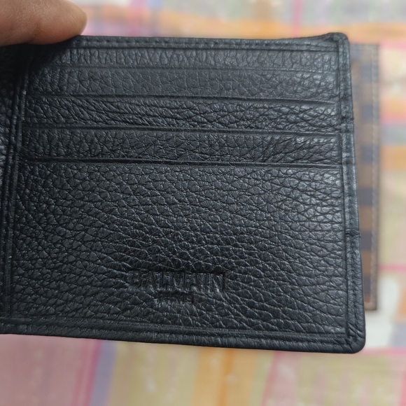 Balmain - Picture 4 of 8